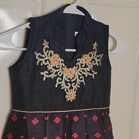 Indian embellished party dress girls size 28 - Picture 2 of 3